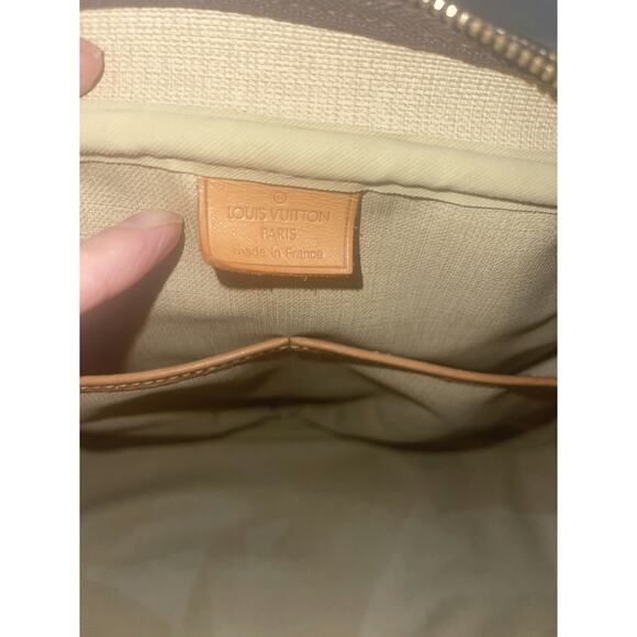 Louis Vuitton Monogram Canvas Speedy 30 Handbag - Picture 7 of 7